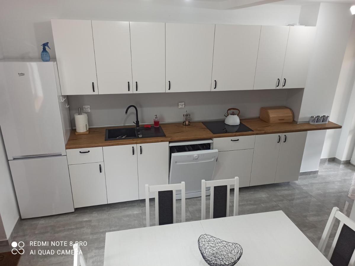 Apartameny Wiktoria I Nikola W Karwiku Pisz Extérieur photo