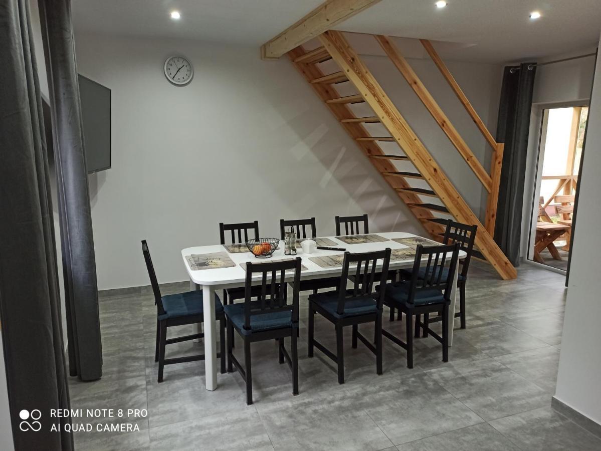 Apartameny Wiktoria I Nikola W Karwiku Pisz Extérieur photo