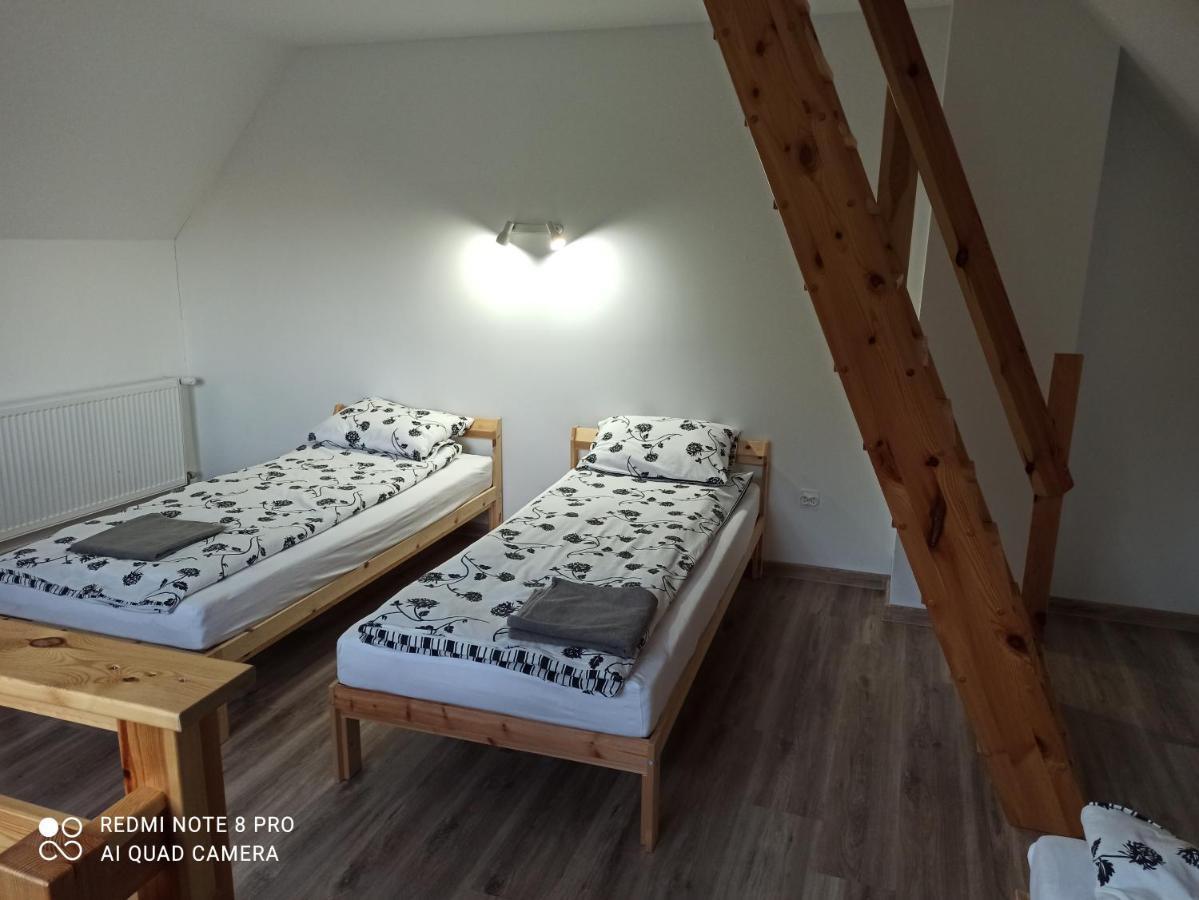Apartameny Wiktoria I Nikola W Karwiku Pisz Extérieur photo
